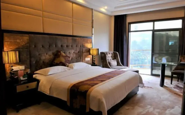 Leishan Defeng Kailong Hot Spring Hotel
