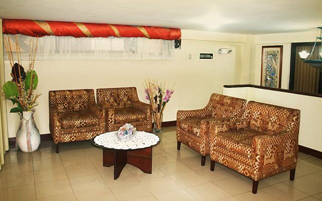 Oro Hotel