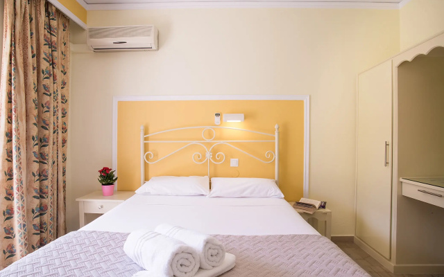 Mathraki Resort
