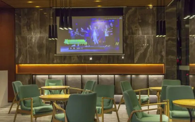 Parfik 3D Film Hotel (Wenling Zeguo Passenger Transport Center)