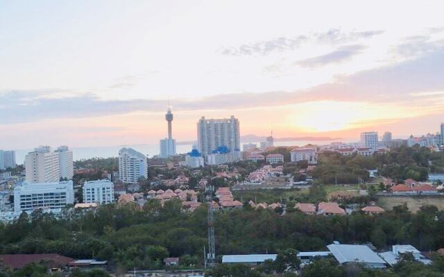 Supalai Mare Pattaya Condo Sea View by Dome