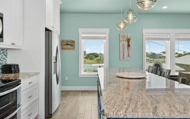 Coastal Vibes Rp230 3 Bedroom Home