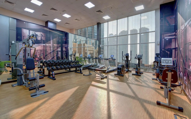 Royal Regency Suites Dubai Marina Hotel