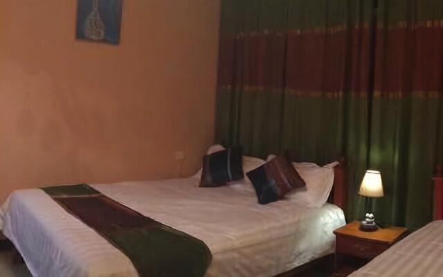 Yangshuo Mosam Inn