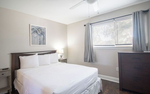 Oak Shores
