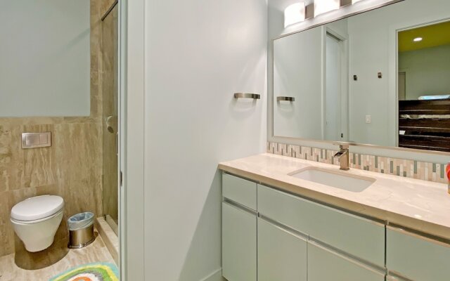 1893bays 5 Bedroom Home