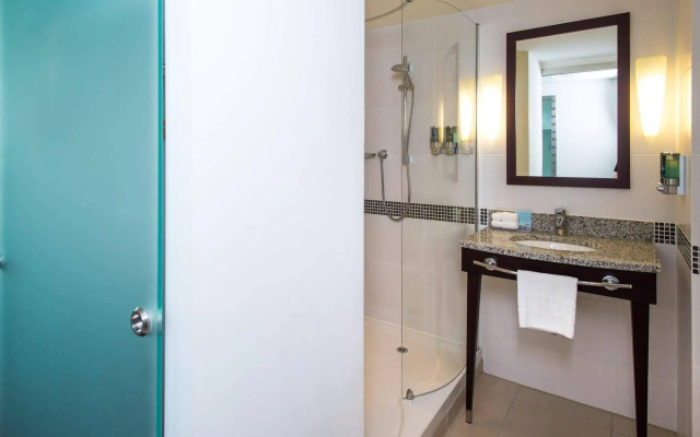 Hampton by Hilton Liverpool City Center