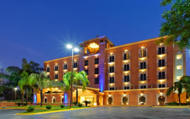 Holiday Inn Express Monterrey Galerias, an IHG Hotel