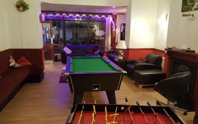 Bukhari Hotel