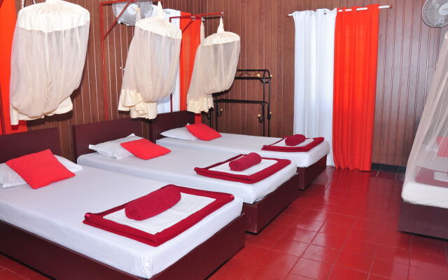 Reds Residency - Homestay