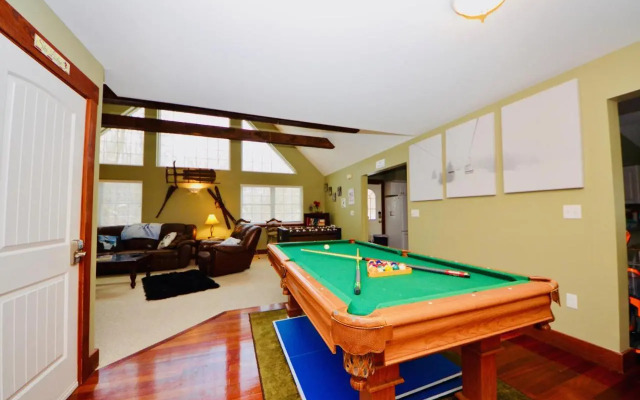 Mt. Maplewood Split Chalet
