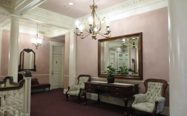 The Monterey Hotel