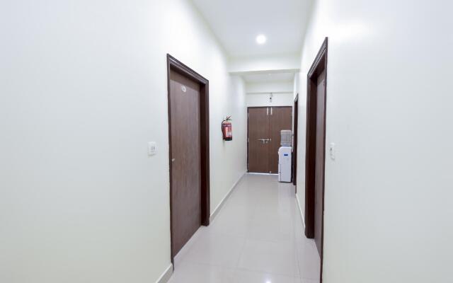 Spot On Dhn582 Hotel Inn House
