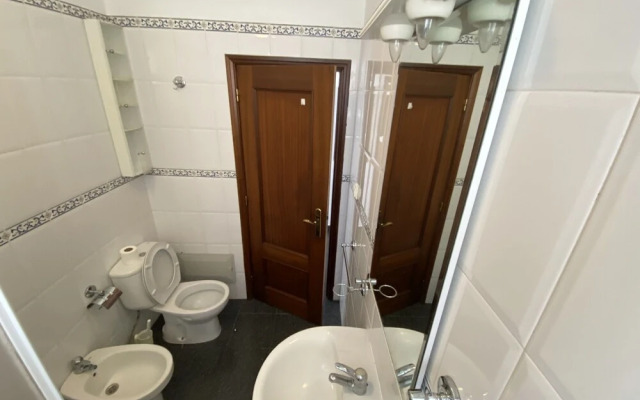 Comfortable 2-bedroom Apartment for Relaxing Stays