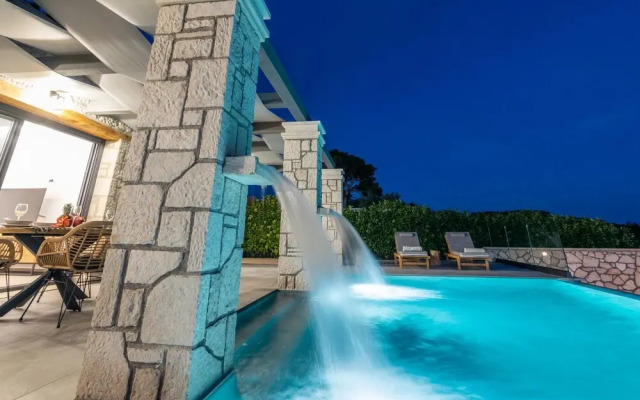 Castielia Residence
