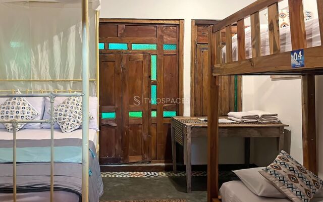 TwoSpaces Living at Kayu Beach Villa