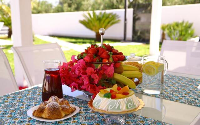 Golden Holiday 2 Ville con piscine indipendenti e separate