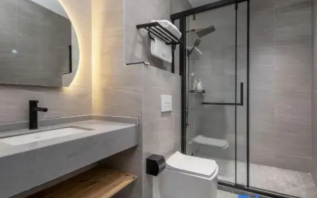 Star Garden Hotel (IFS Guojin Center Pozi Street Branch)