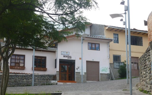 Hostal Casa Del Rio