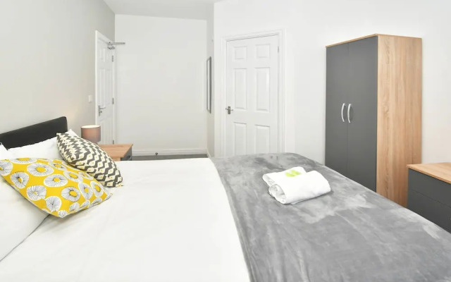 Townhouse@ 147 Westminster Street Crewe