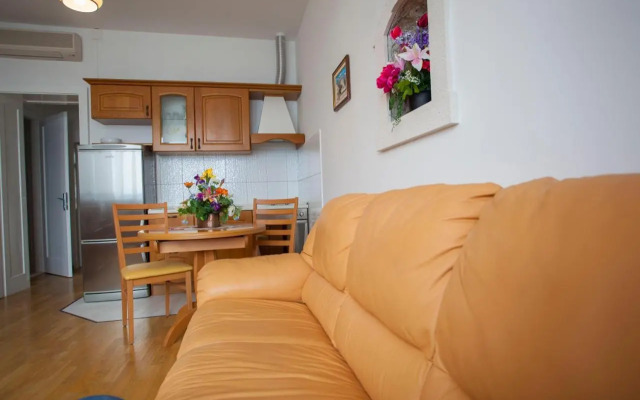 Apartments Sumic Podgora