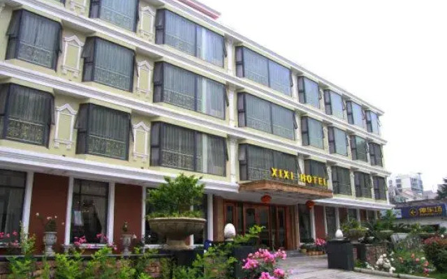 Xi Xi Holiday Hotel