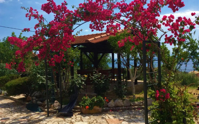 Santava House