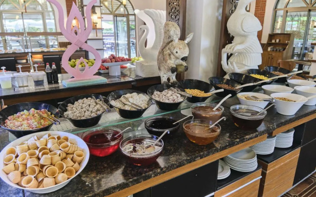 Noxinn Club Hotel