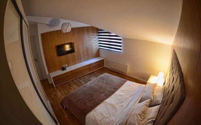 Casa Luca and Deluca