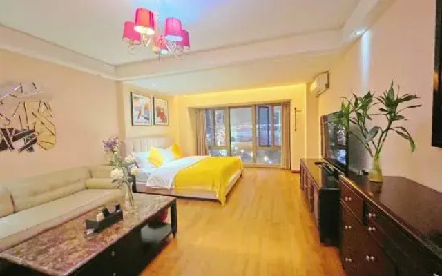 Chongqing River Love Apartment