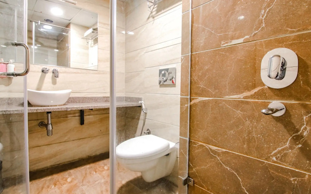 Saltstayz Express – Medicity (Near Medanta Hospital)