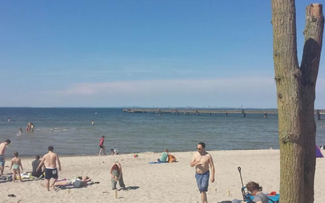 to the Beach Comfortable Holiday Residence