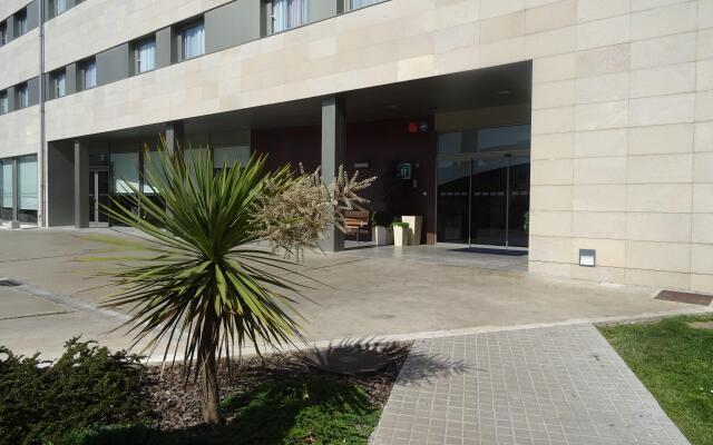 Holiday Inn Express Barcelona - Sant Cugat, an IHG Hotel