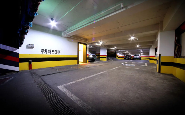 Busan Jaesongdong Hotel Ro