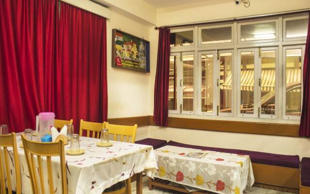 OYO 8569 Hotel Himalayas