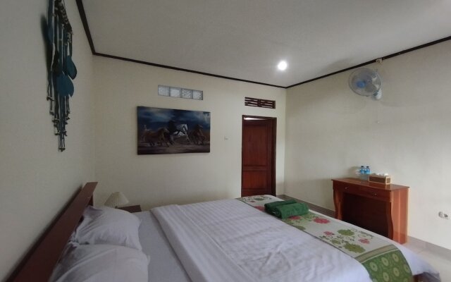 SPOT ON 93739 Insanta Hotel Near Masjid Baitul Aman