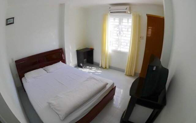 Sea Moon Hotel