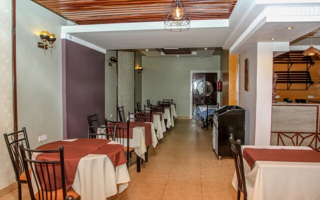 Hotel Isimbi