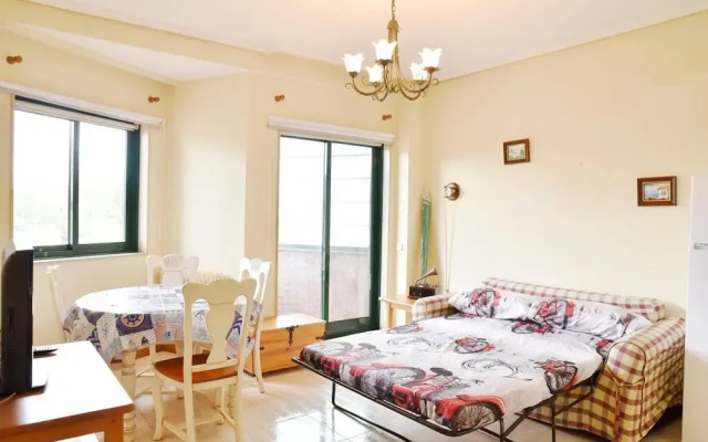 Beautiful Apartment in Front of the Beach