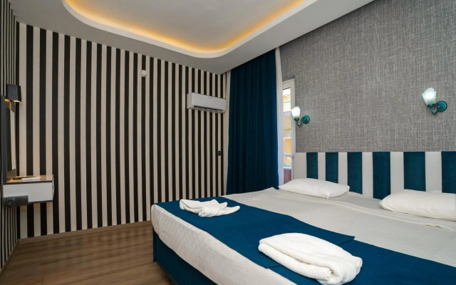 Miss Cleopatra Hotel