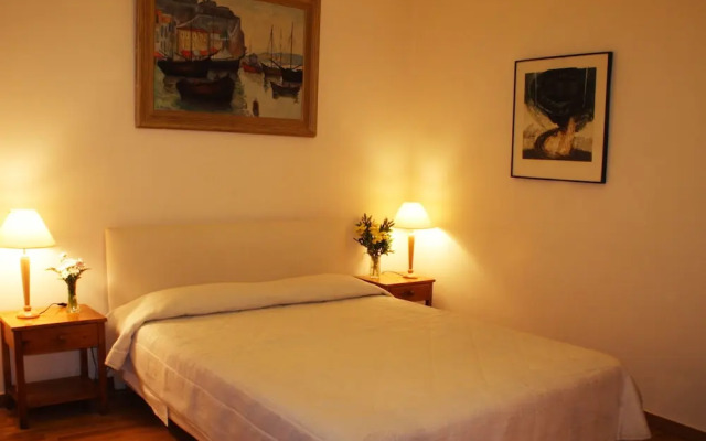 Art Gallery Hotel