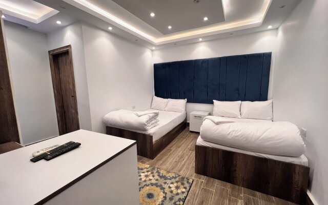 Premier Pyramids Inn