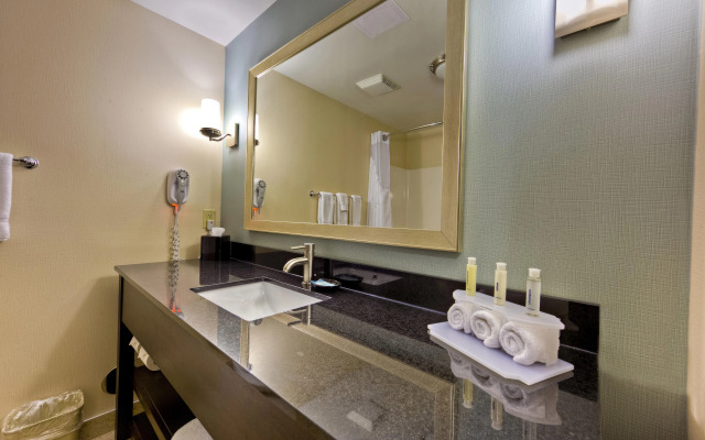 Holiday Inn Express Chillicothe East by IHG