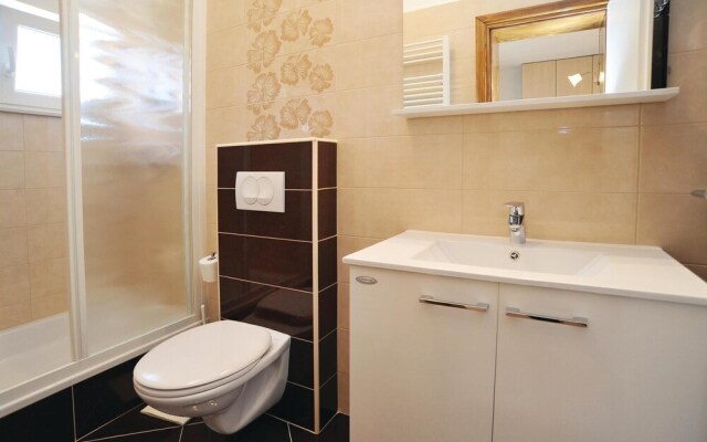 Awesome Home in Pakostane With Wifi and 5 Bedrooms