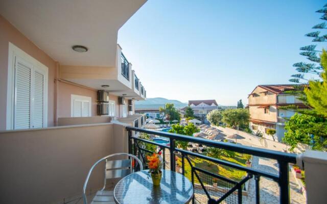 Avra Alykes resort