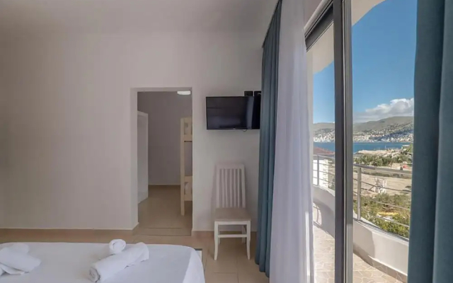 El Mare Hotel