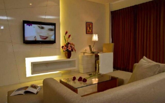 Prime Royal Hotel
