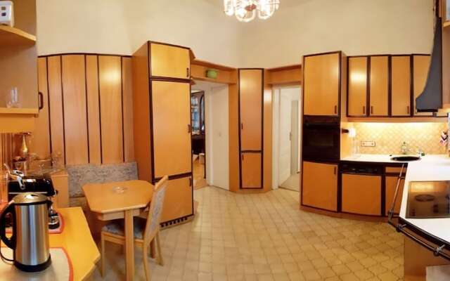 Cozy 4BR shared Apartment