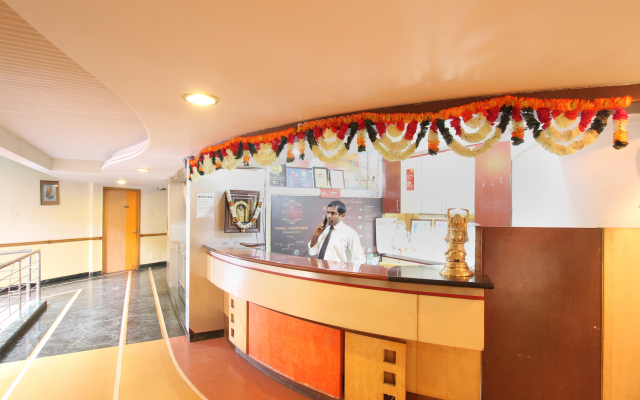 Hotel Dhammanagi Comforts by OYO Rooms