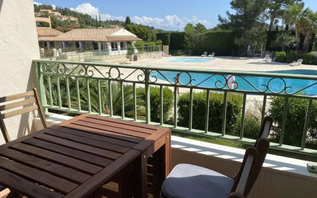 Appartement Les Issambres, 2 pièces, 4 personnes - FR-1-226-465